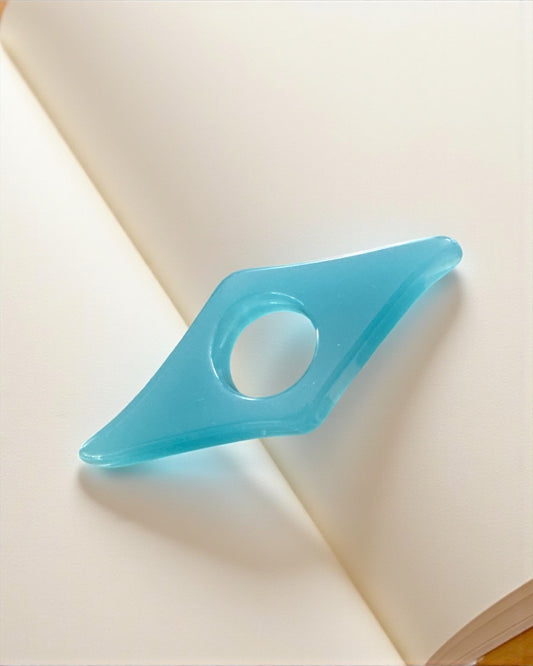 Book Support Thumb Page Opener (blue)