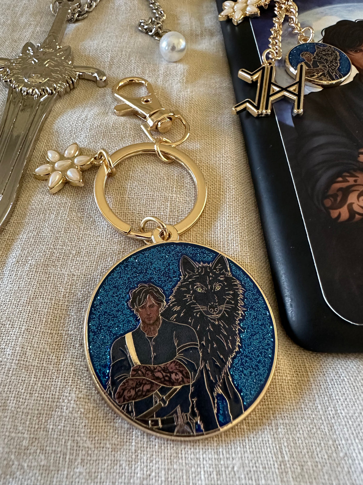 Dire Bound Keyring - Stark [Officially Licensed]