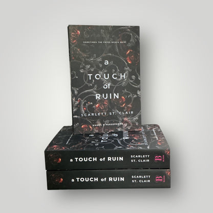 A Touch of Ruin [Paperback]