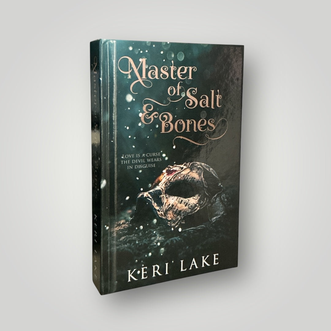 Master of Salt & Bones [Hardback]