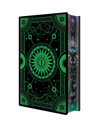 Dawn of the Cursed Queen [Imperfect Deluxe Hardcover Edition]